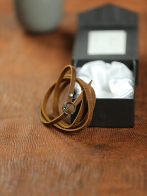 BH - BUCKLE GENUINE LEATHER BRACELET