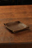 THE EXECUTIVE LEATHER TRAY