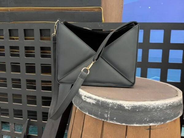 PRISMA - 3D LADIES SIGNATURE HANDBAG